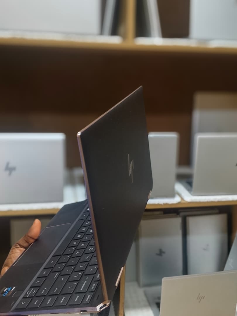 HP Spectre 13 x360 convertible Laptop 